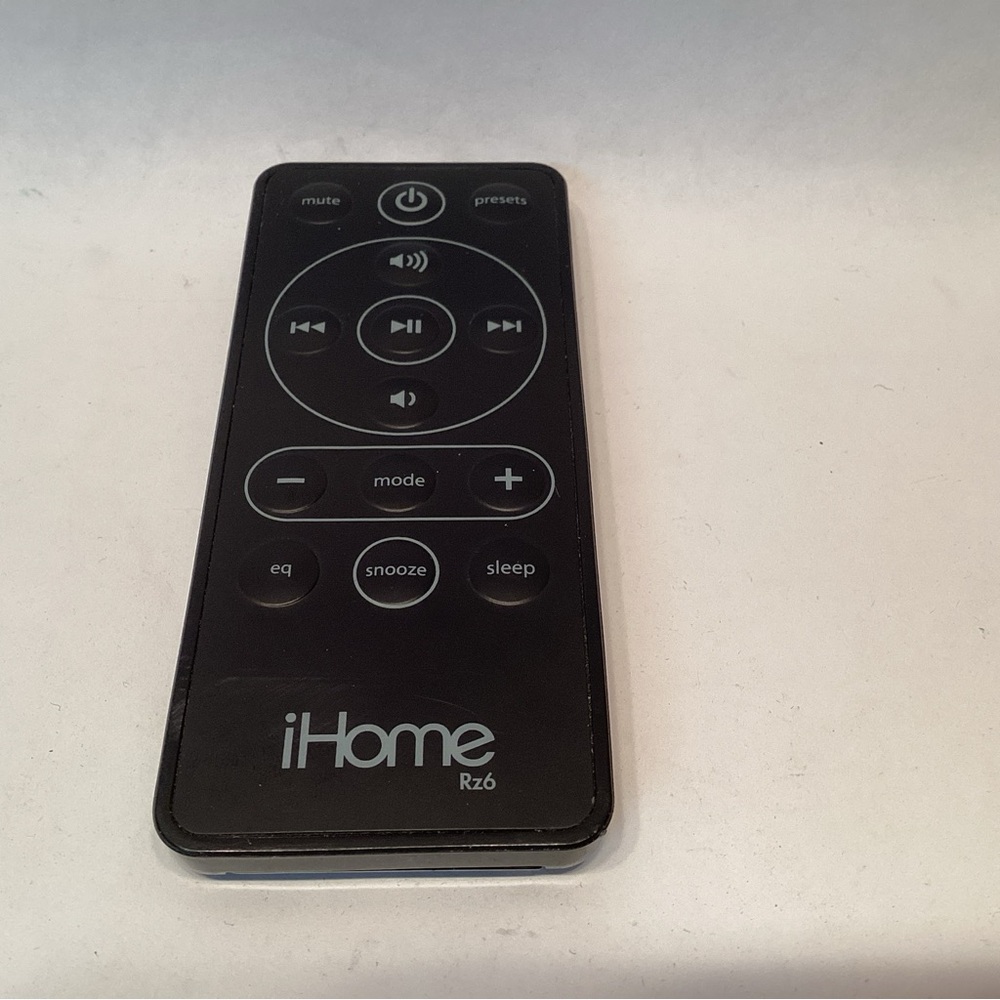 iHome RZ6 Remote Control Tested Working Fresh Battery


4 oz

12 - Picture 3 of 4